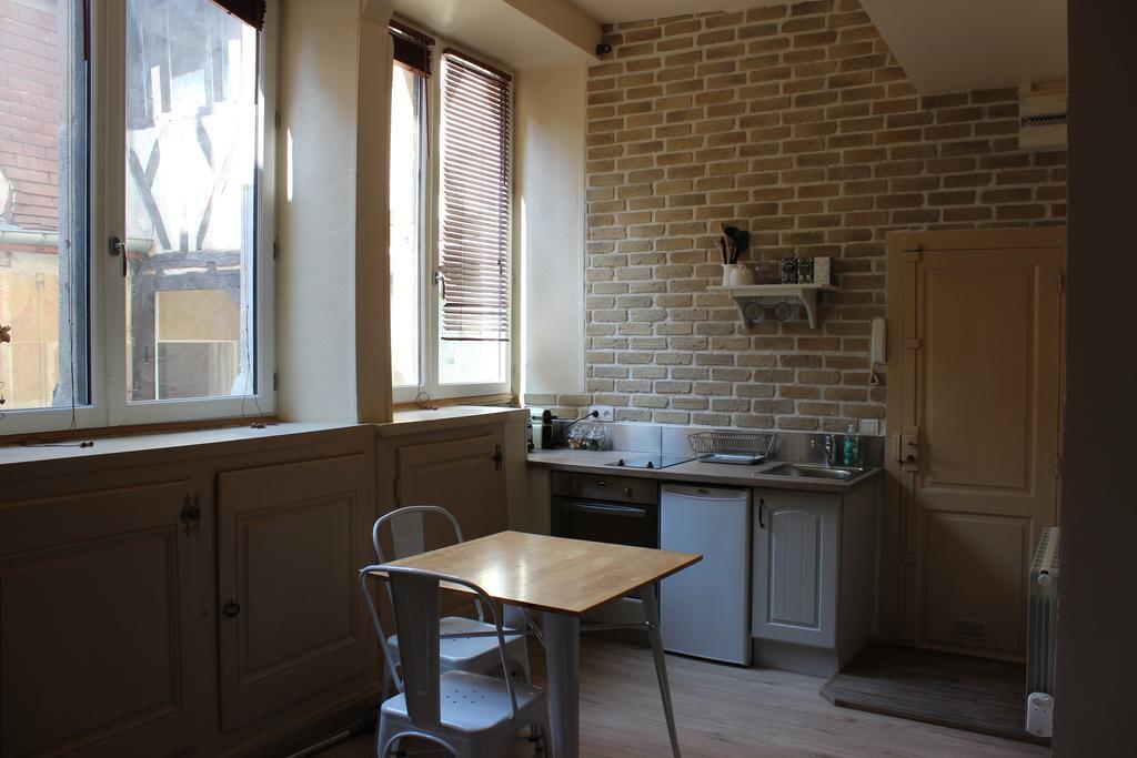 Le Petit Beurre - Studio En Hypercentre De Beaune โบน ภายนอก รูปภาพ
